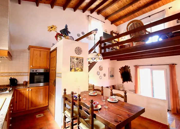 Marquesa Gr By Carlosferien